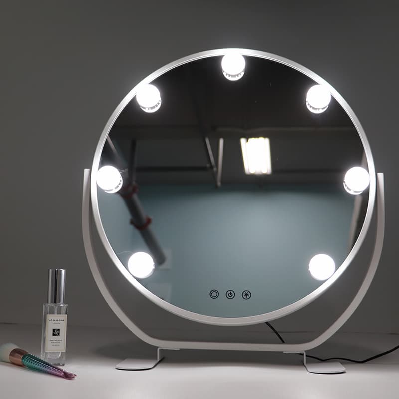 DP364 Espejo de tocador con espejo Hollywood con base de marco de metal de forma redonda y luces